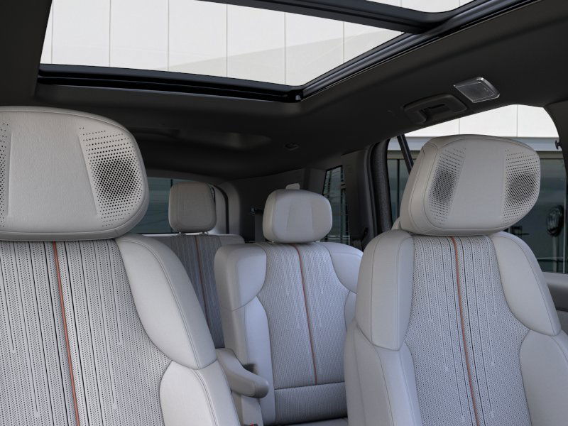 2026 Cadillac VISTIQ Luxury - Photo 48