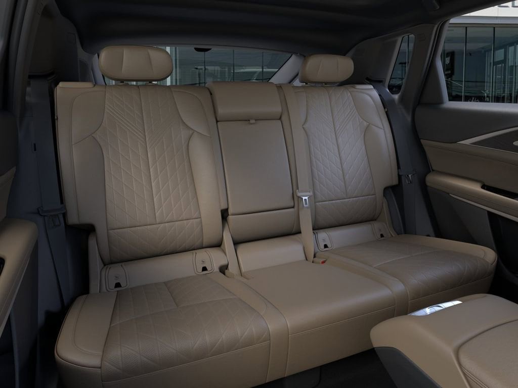 2026 Cadillac LYRIQ V Premium - Photo 17
