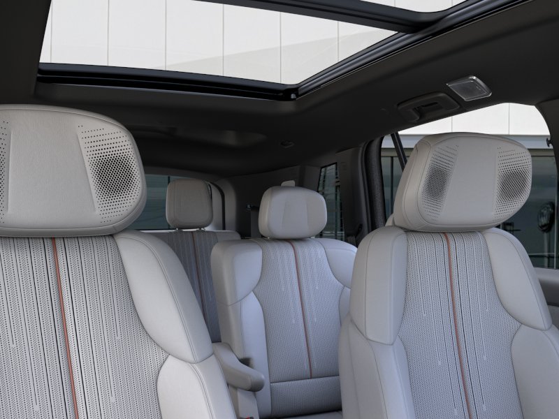 2026 Cadillac VISTIQ Luxury - Photo 48