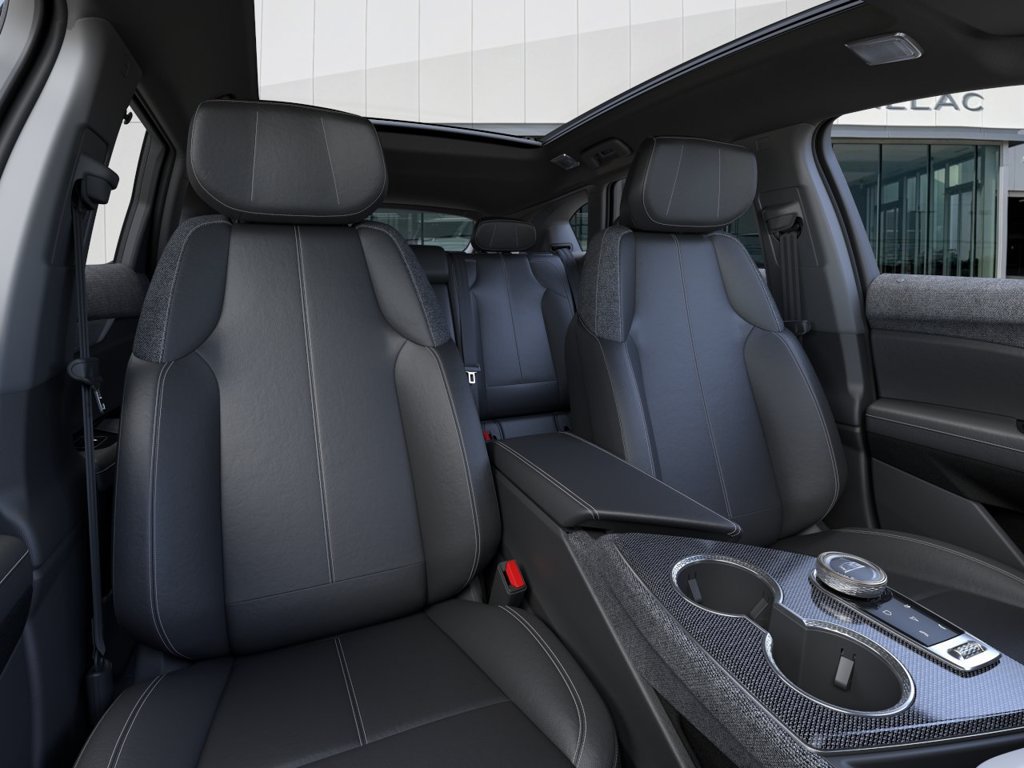 2027 Cadillac OPTIQ Luxury - Photo 16