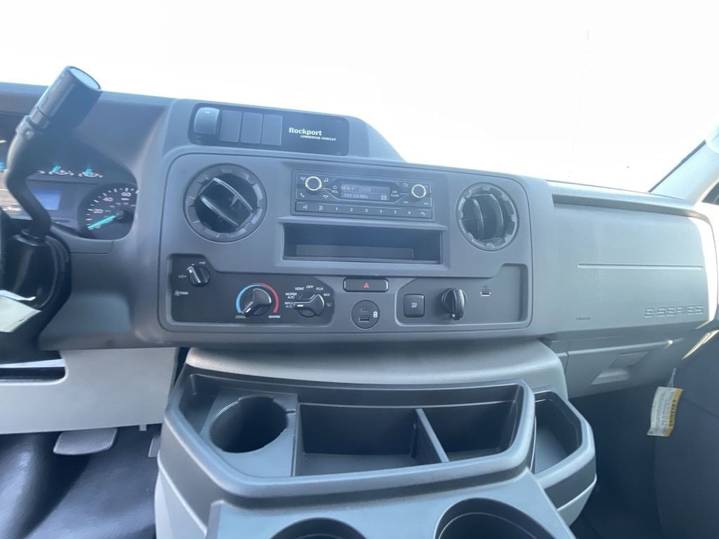 2023 Ford E-Series Cutaway Base - Photo 28