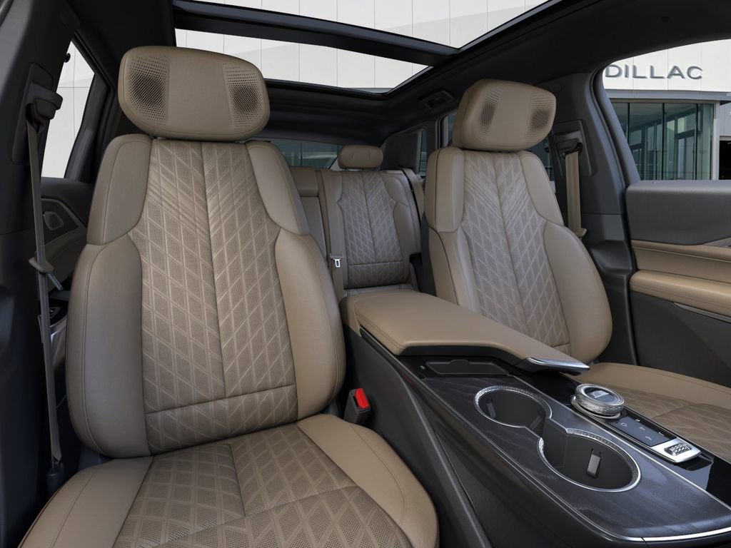 2025 Cadillac LYRIQ Luxury 3 - Photo 16