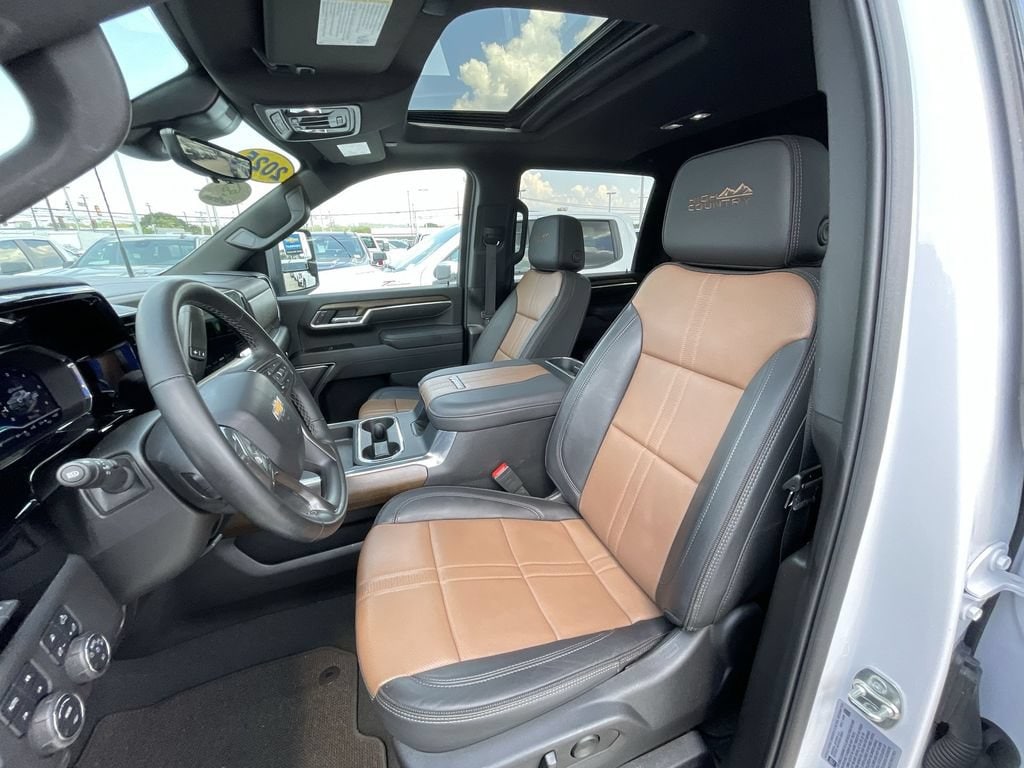 2025 Chevrolet Silverado 2500HD High Country - Photo 19