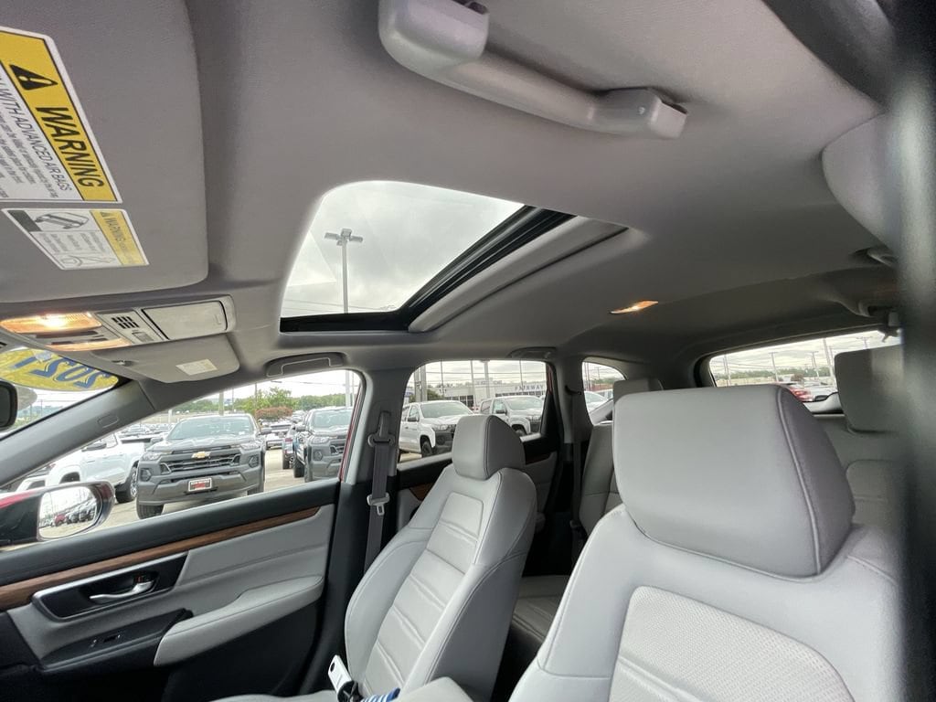 2021 Honda CR-V Touring - Photo 18