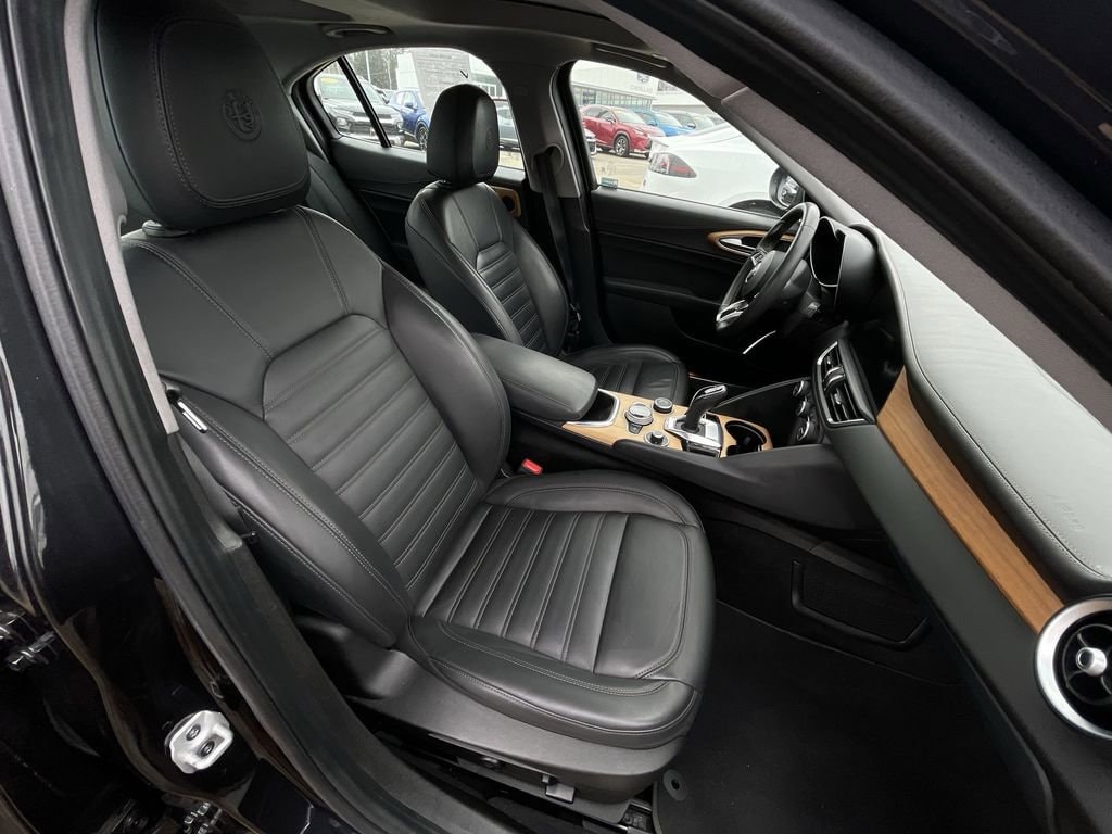 2020 Alfa Romeo Giulia Ti Lusso - Photo 29