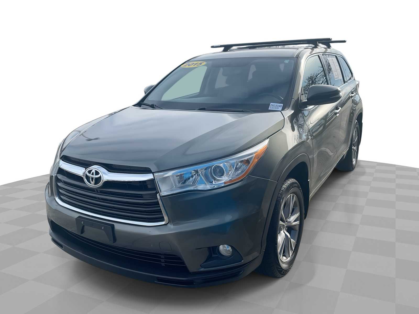 2015 Toyota Highlander LE Plus's photo