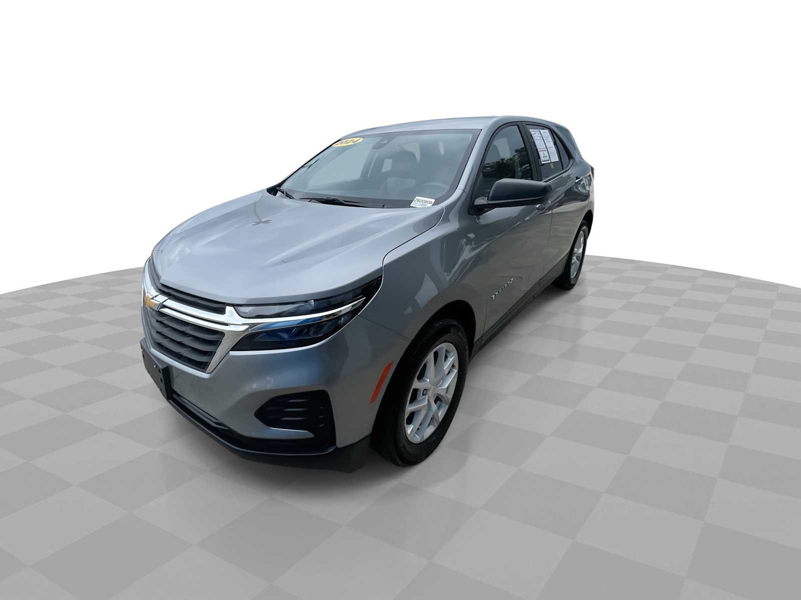 2024 Chevrolet Equinox LS photo 3