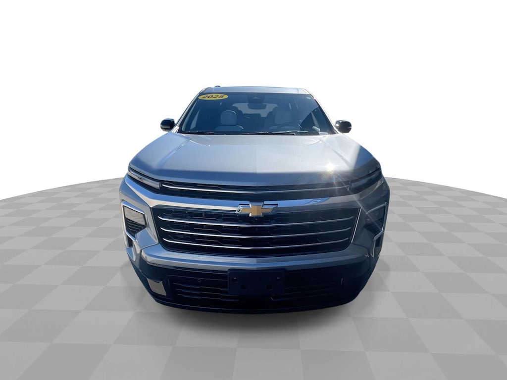 Used 2025 Chevrolet Traverse High Country SUV
