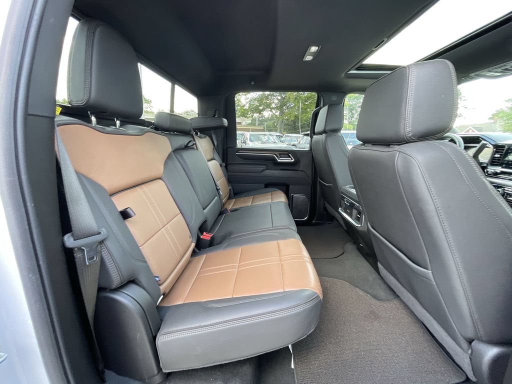 2025 Chevrolet Silverado 2500HD High Country - Photo 27