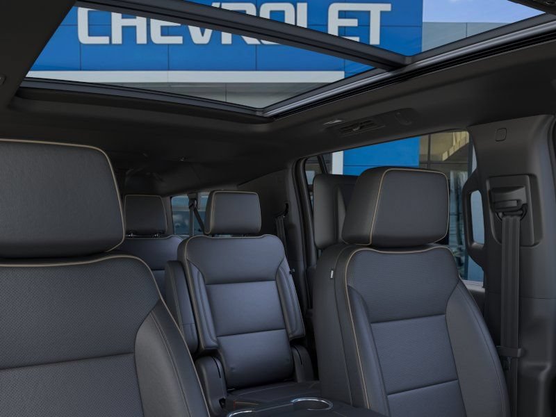 2026 Chevrolet Suburban Premier - Photo 23