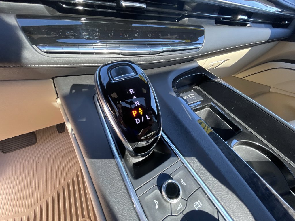 2022 Cadillac Escalade Premium Luxury - Photo 16