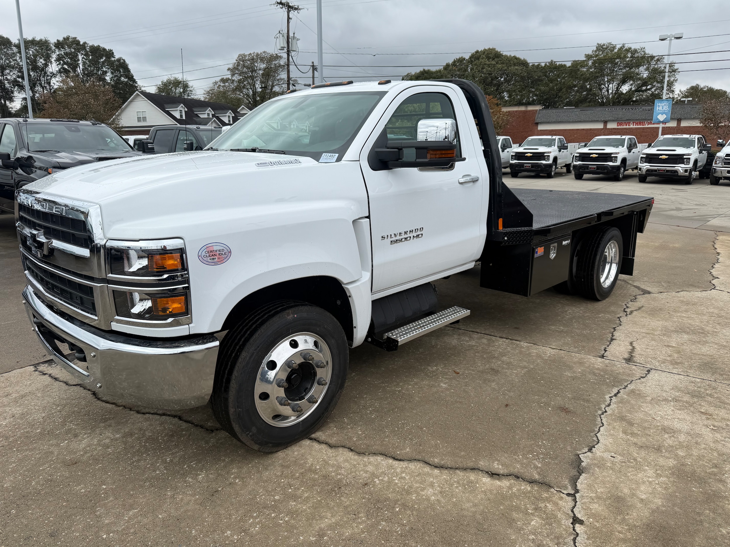 2024 Chevrolet Silverado 4500 Medium Duty Chassis Cab Work Truck's photo