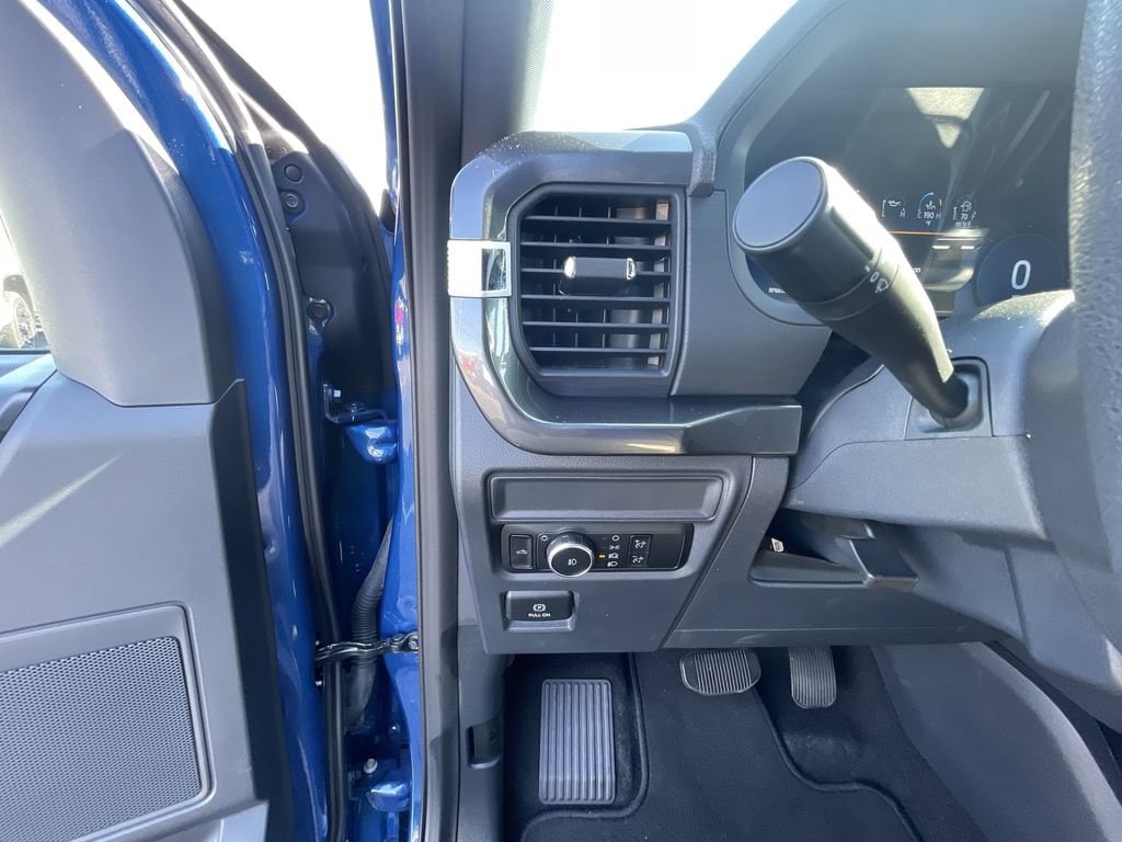 2024 Ford F-150 STX - Photo 17