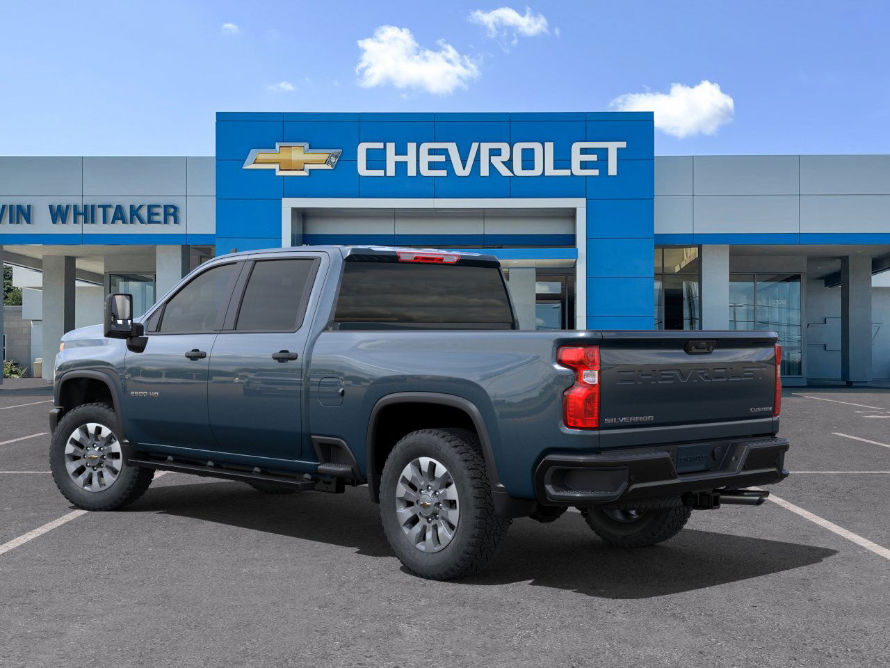 2025 Chevrolet Silverado 2500HD Custom photo 3