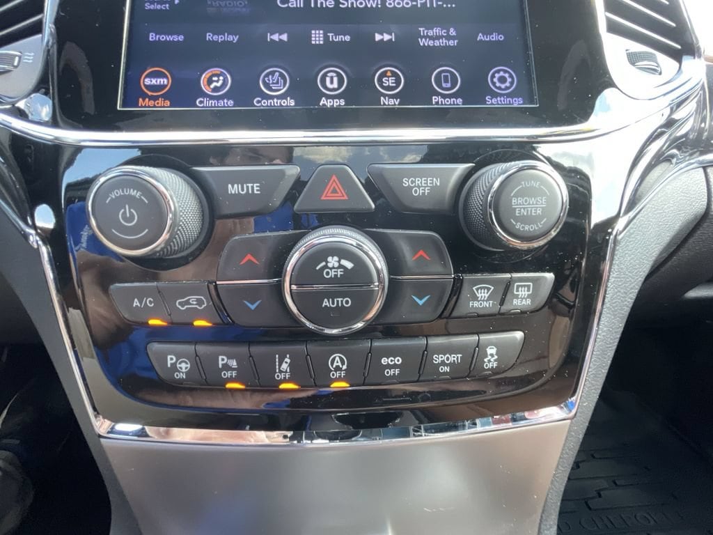 2020 Jeep Grand Cherokee Overland - Photo 36