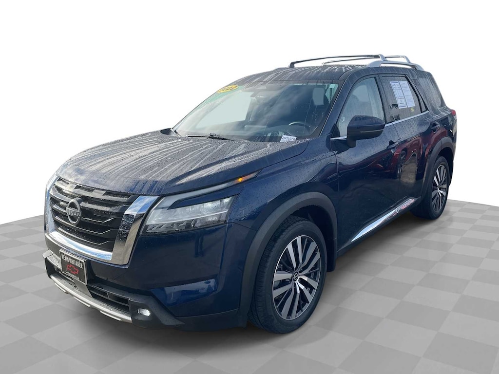 Used 2022 Nissan Pathfinder Platinum 4WD SUV