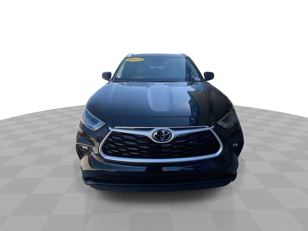 Used 2023 Toyota Highlander Platinum SUV