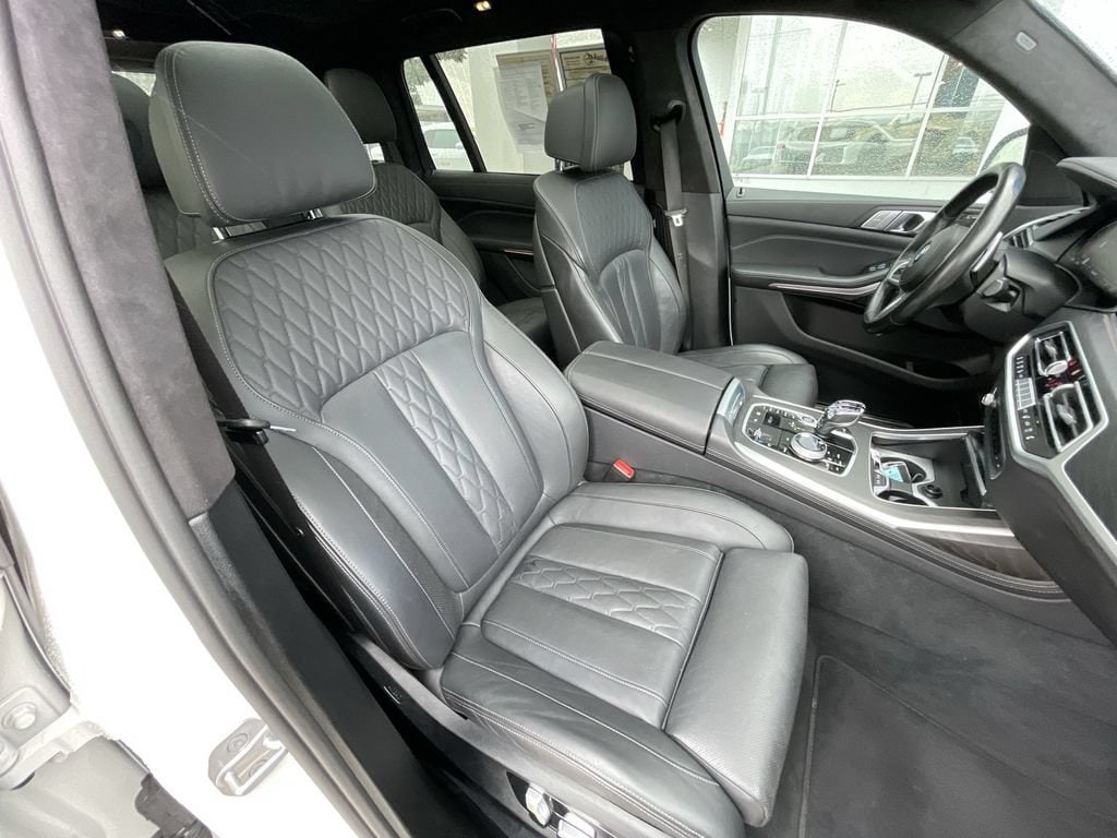2022 BMW X7 40i - Photo 29