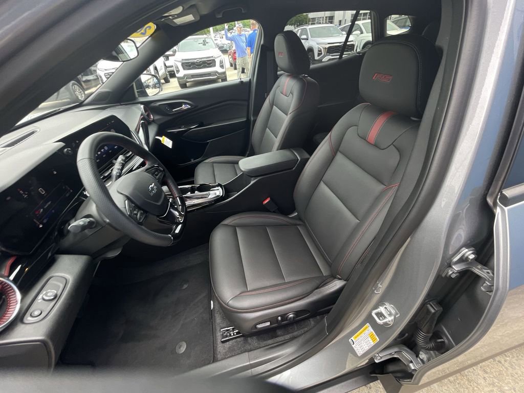 2025 Chevrolet Trax RS - Photo 19