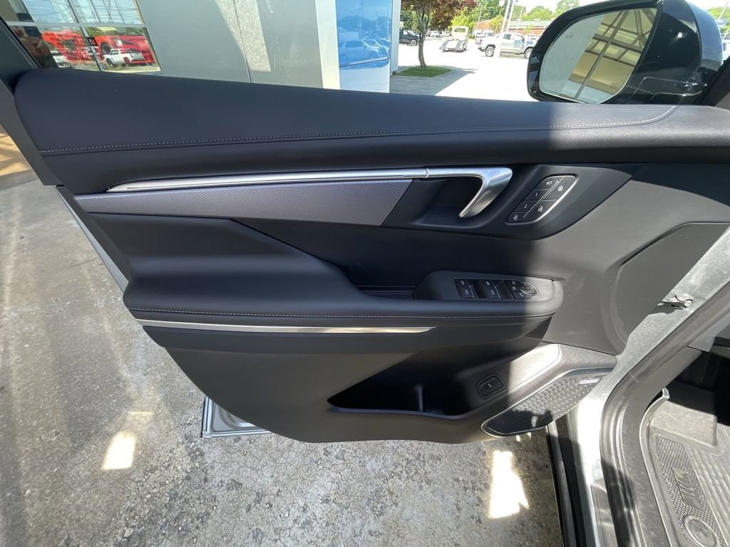 2025 Buick Enclave Sport Touring - Photo 21