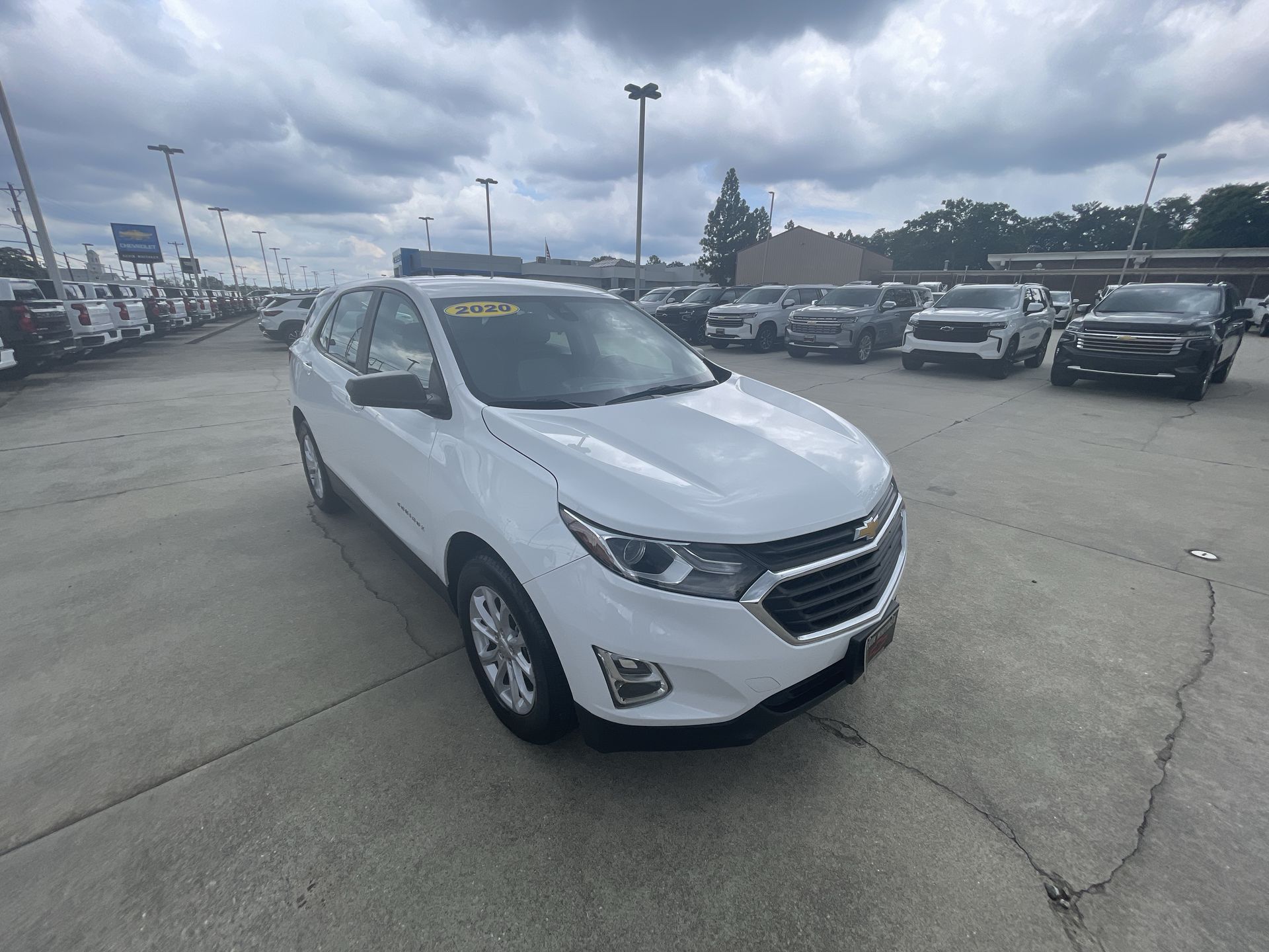 Used 2020 Chevrolet Equinox LS with VIN 3GNAXHEV1LS698951 for sale in Greenville, SC