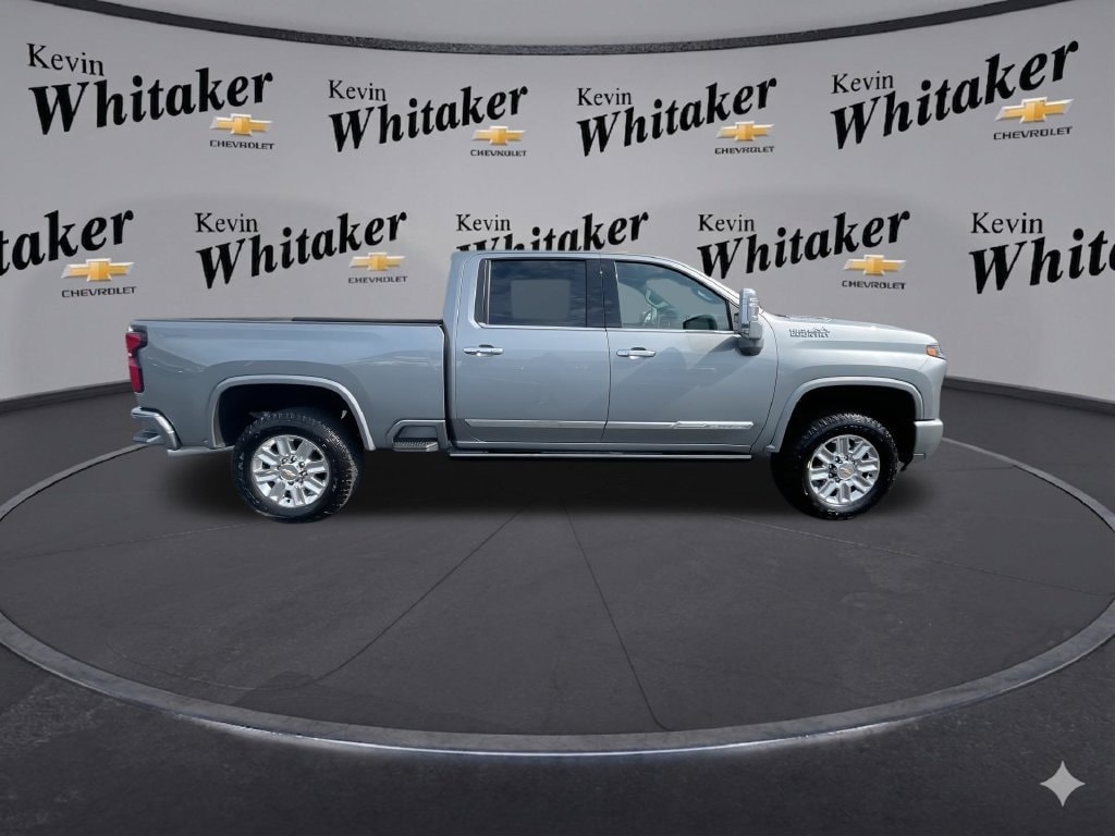 2025 Chevrolet Silverado 2500HD High Country - Photo 10