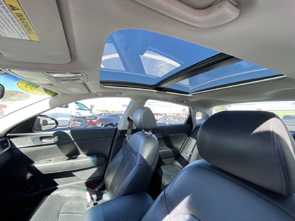 2020 Kia Optima SE - Photo 19