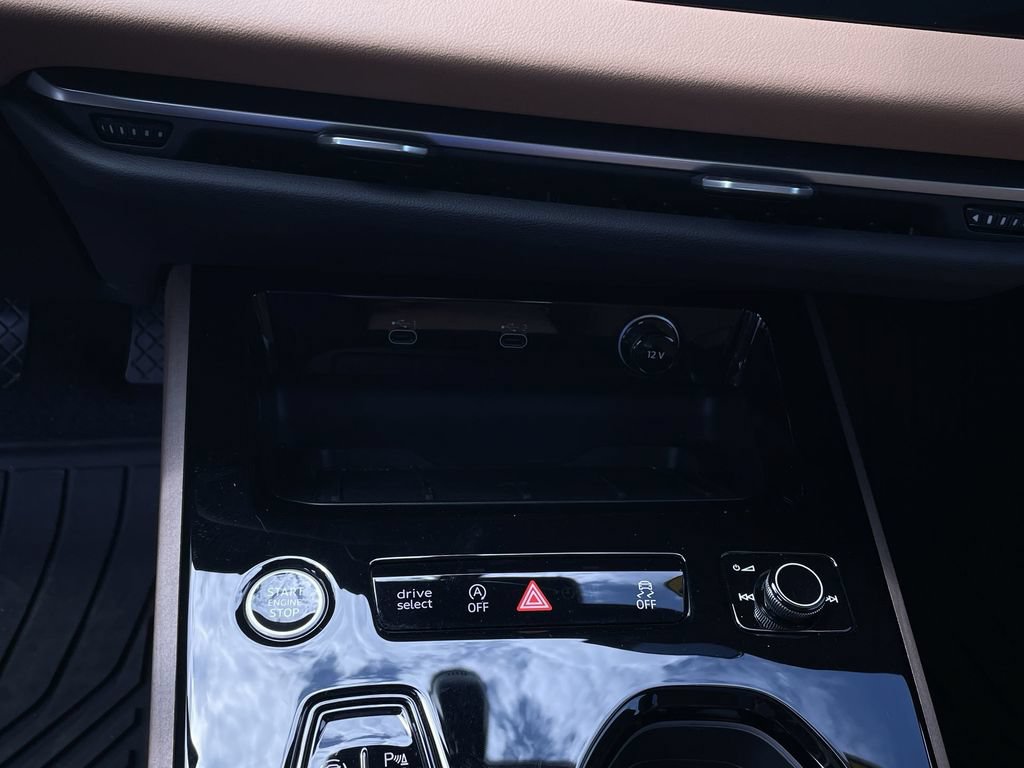2025 Audi New A5 Premium Plus - Photo 38
