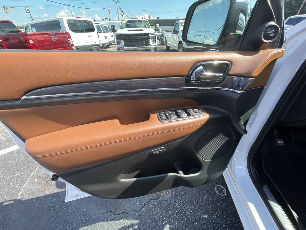 2020 Jeep Grand Cherokee Overland - Photo 23