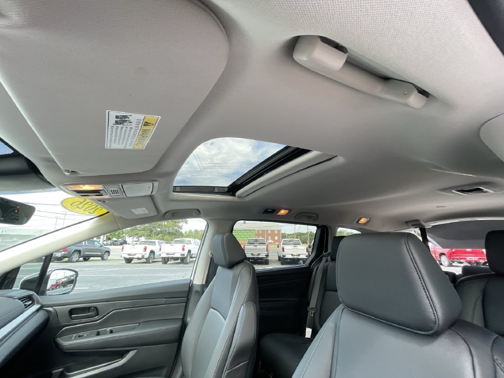2026 Honda Odyssey EX-L - Photo 18