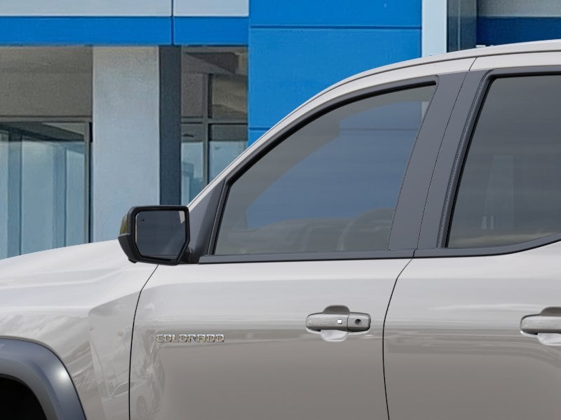 2026 Chevrolet Colorado ZR2 - Photo 15