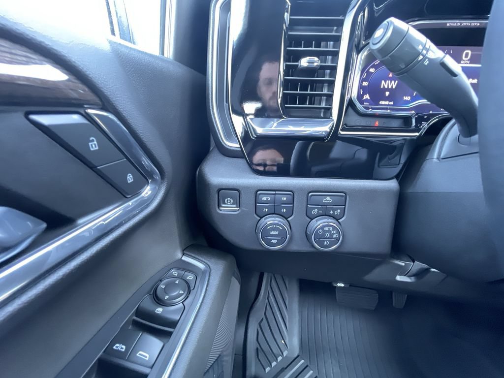 2024 Chevrolet Silverado 1500 RST - Photo 18