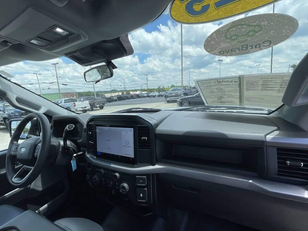 2025 Ford F-150 XL - Photo 25