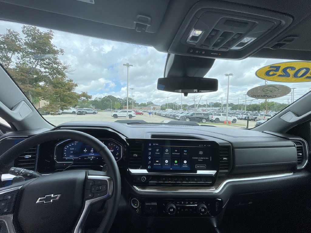 2025 Chevrolet Silverado 1500 LT Trail Boss - Photo 11