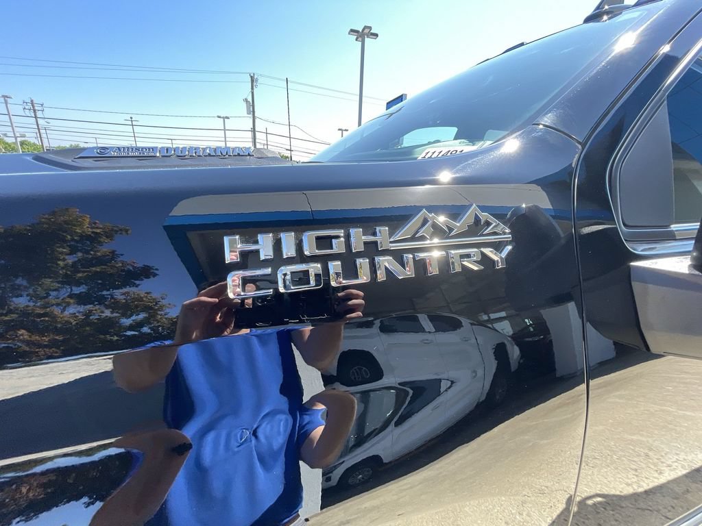 2025 Chevrolet Silverado 2500HD High Country - Photo 33