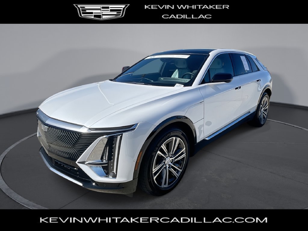 2024 Cadillac LYRIQ Luxury 2