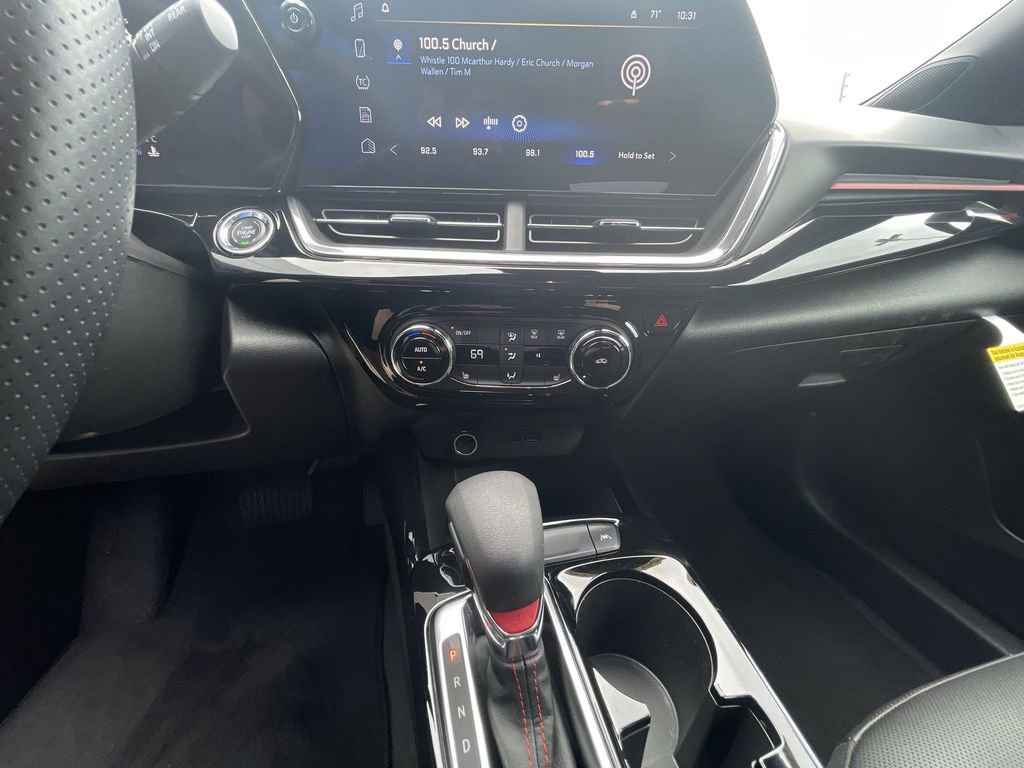 2025 Chevrolet Trax RS - Photo 34