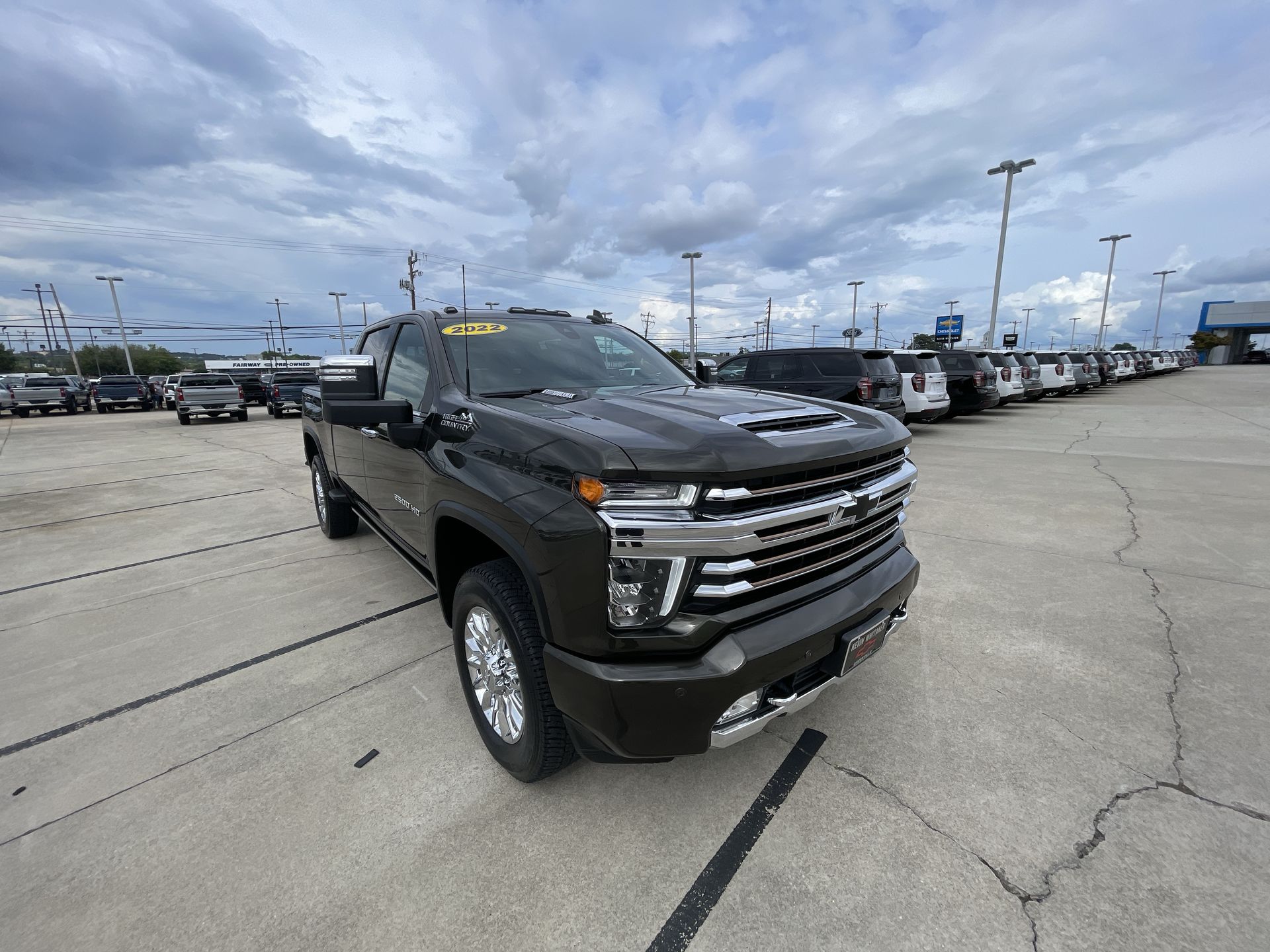 Used 2022 Chevrolet Silverado 2500HD High Country with VIN 1GC4YREY0NF182509 for sale in Greenville, SC