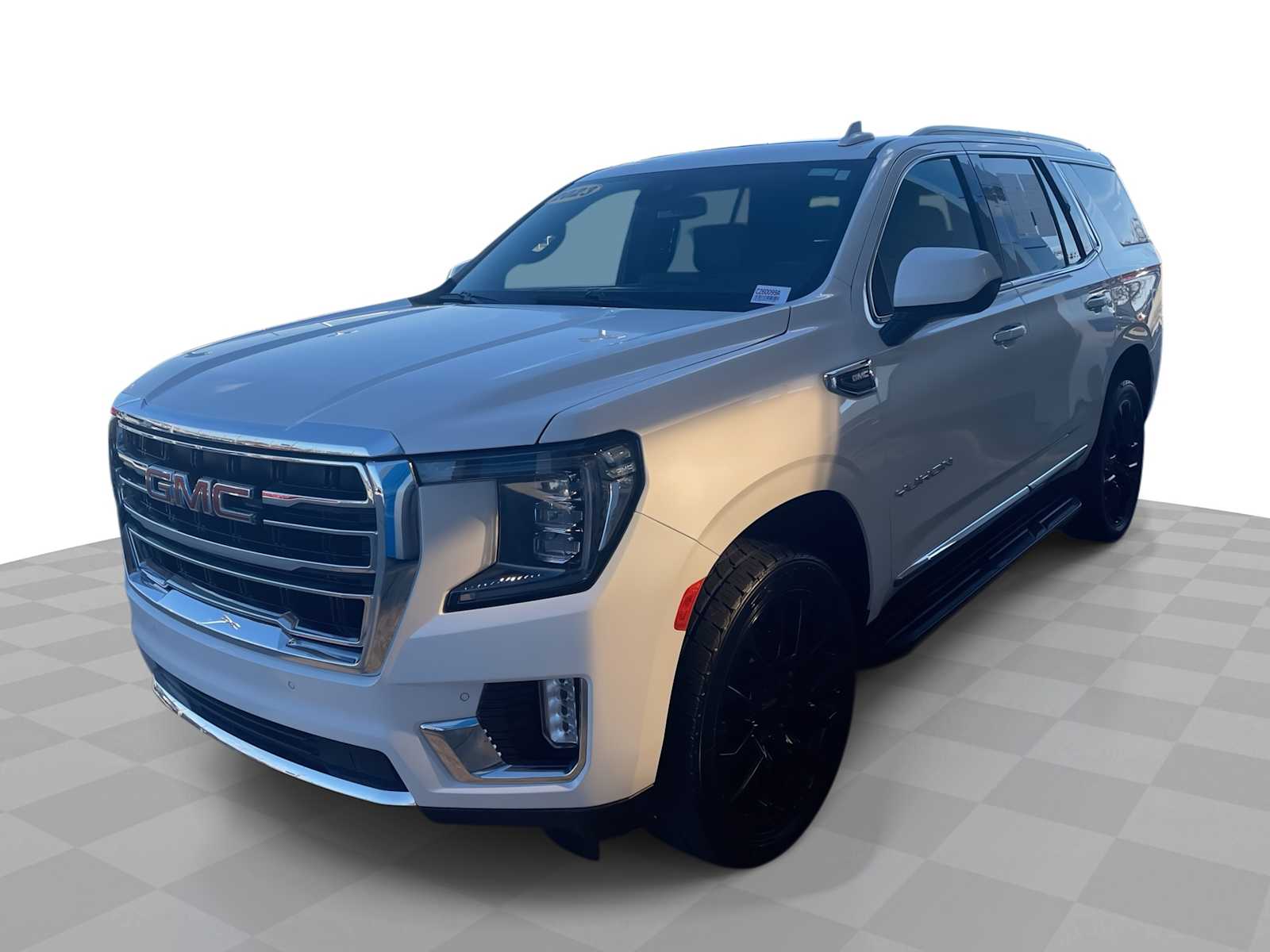 2023 GMC Yukon SLT's photo