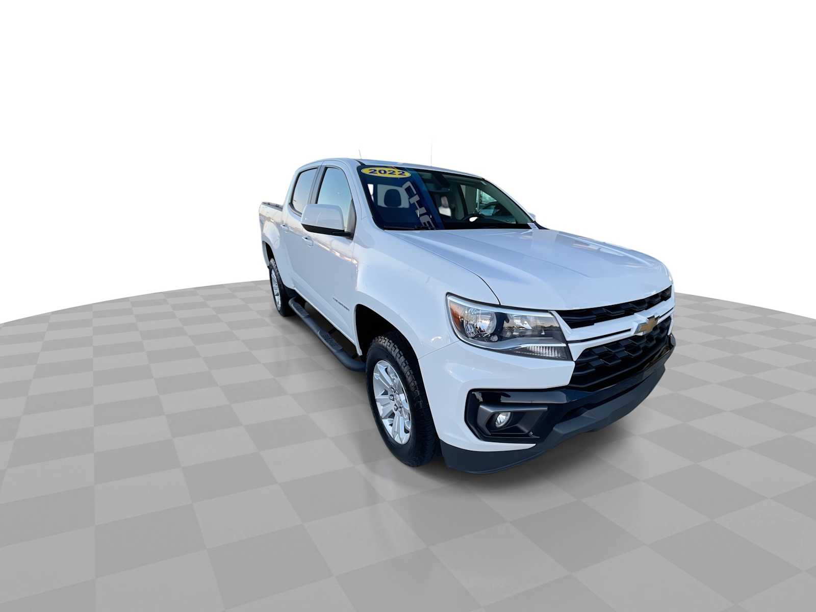 2022 Chevrolet Colorado LT photo 2