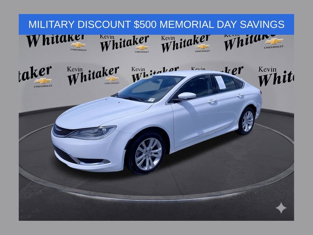 2017 Chrysler 200 Limited Platinum's photo