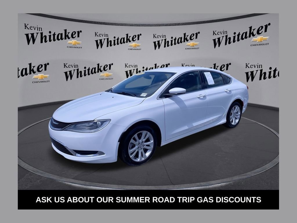 2017 Chrysler 200 Limited Platinum's photo