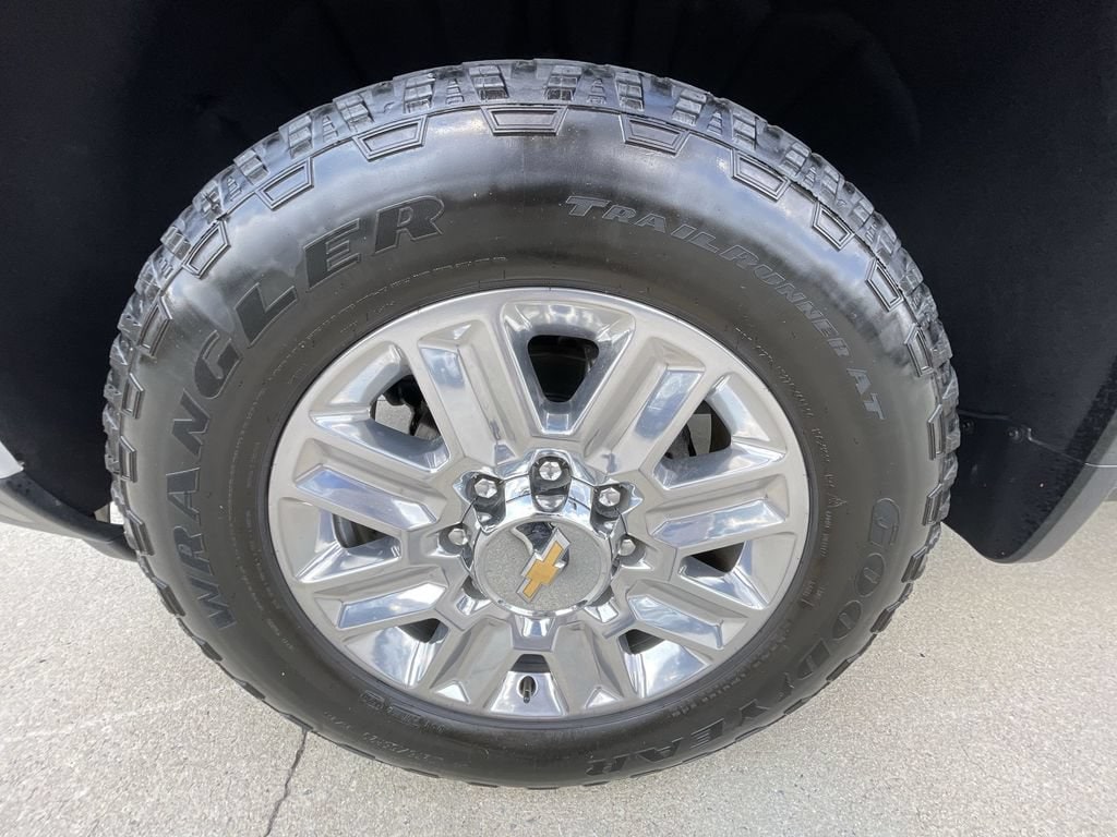 2025 Chevrolet Silverado 2500HD High Country - Photo 33