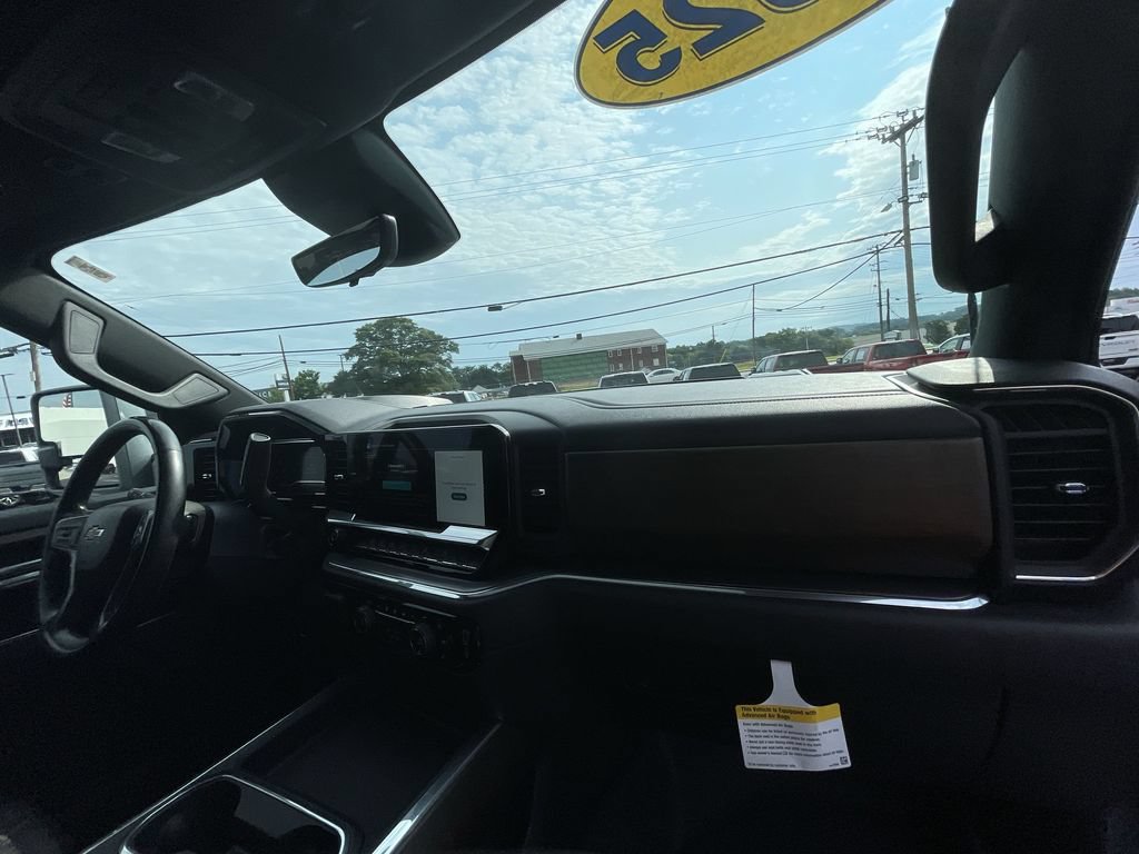2025 Chevrolet Silverado 2500HD High Country - Photo 29