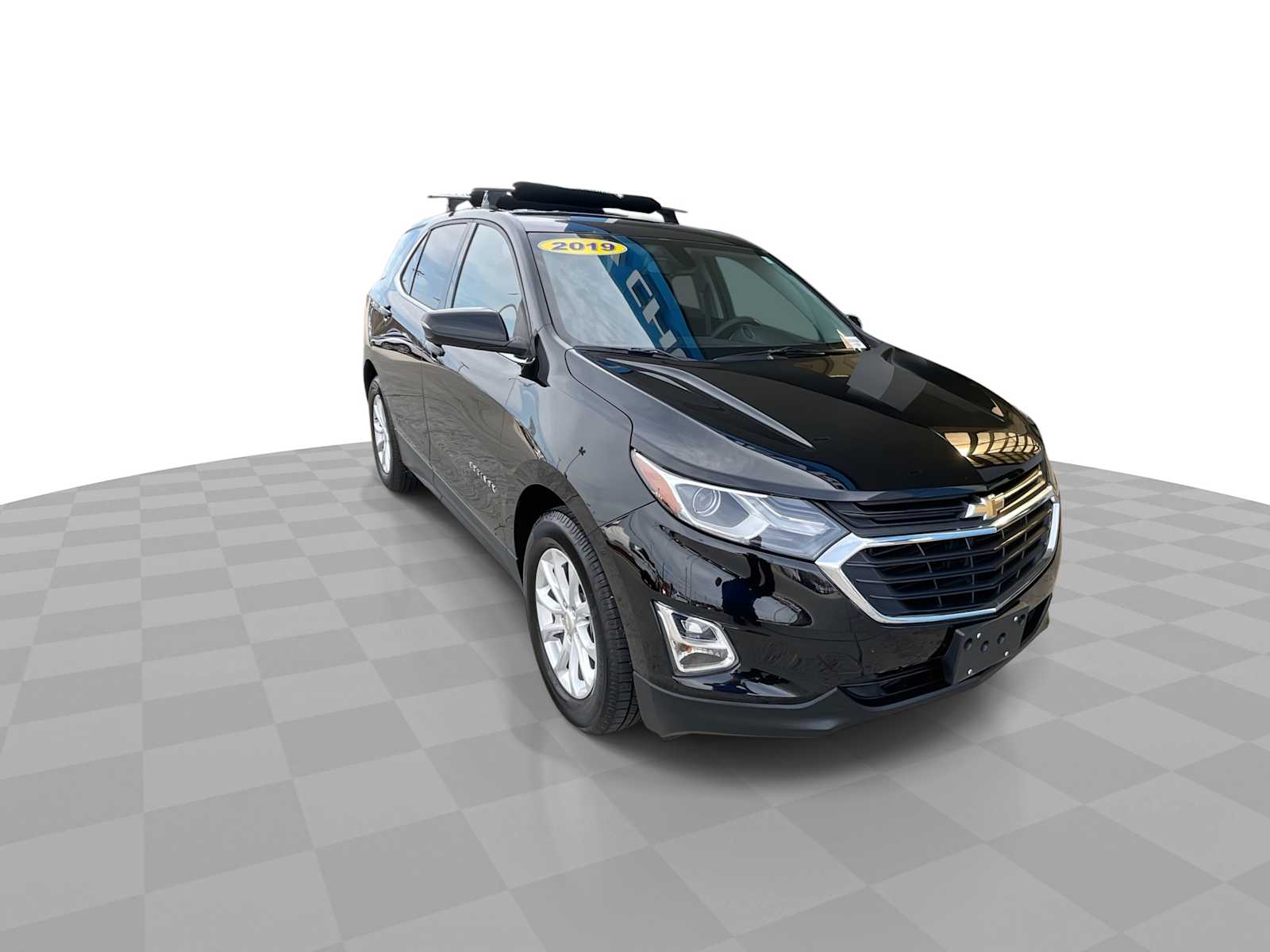 2019 Chevrolet Equinox LT photo 2