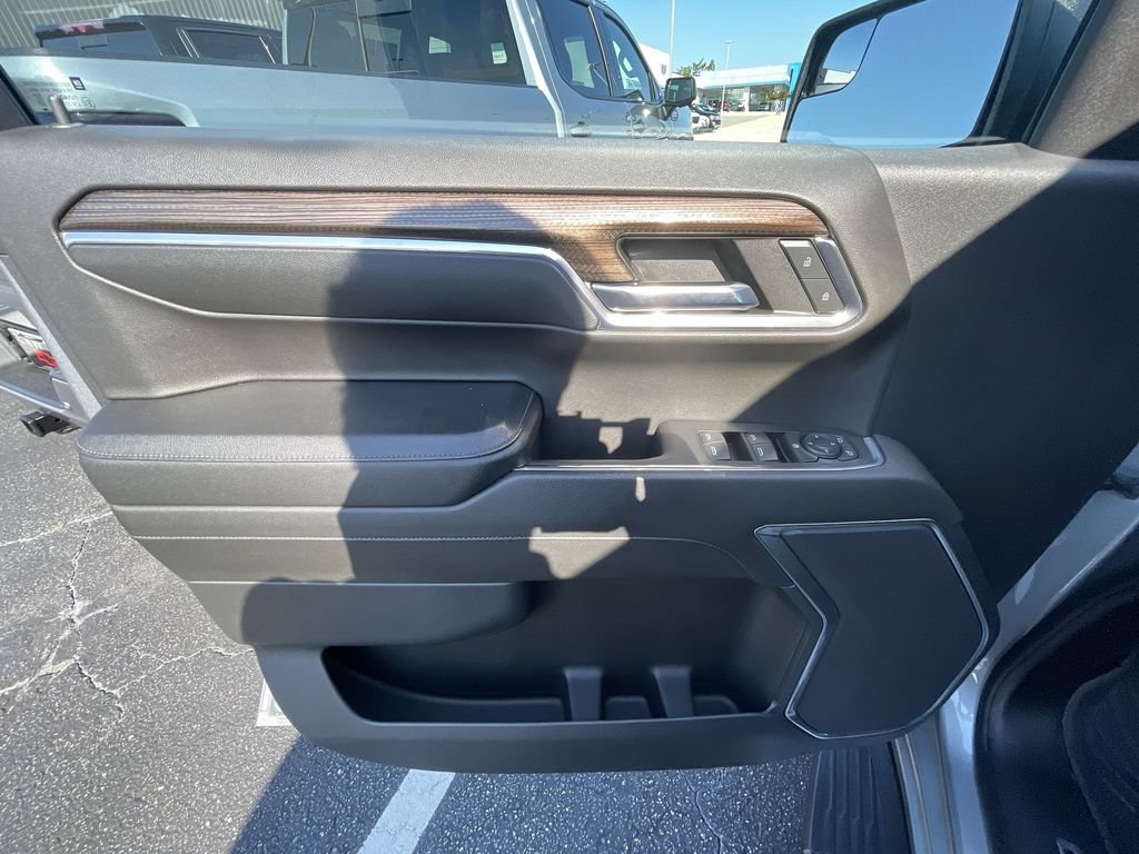 2024 Chevrolet Silverado 1500 RST - Photo 21