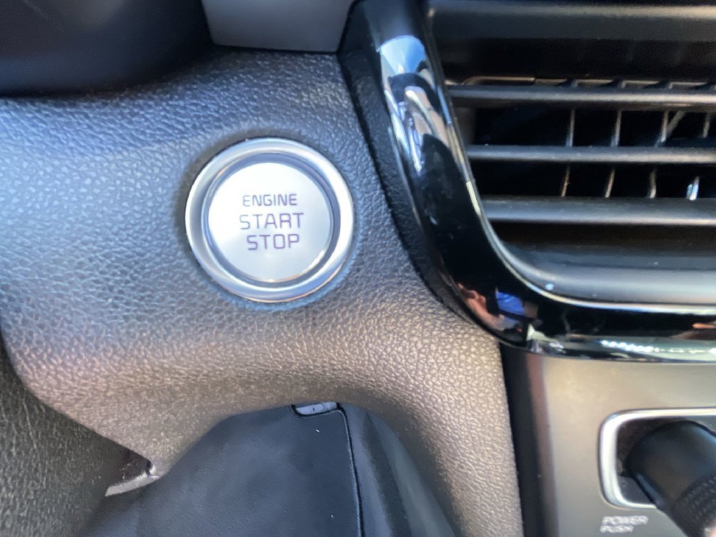 2020 Kia Optima SE - Photo 17