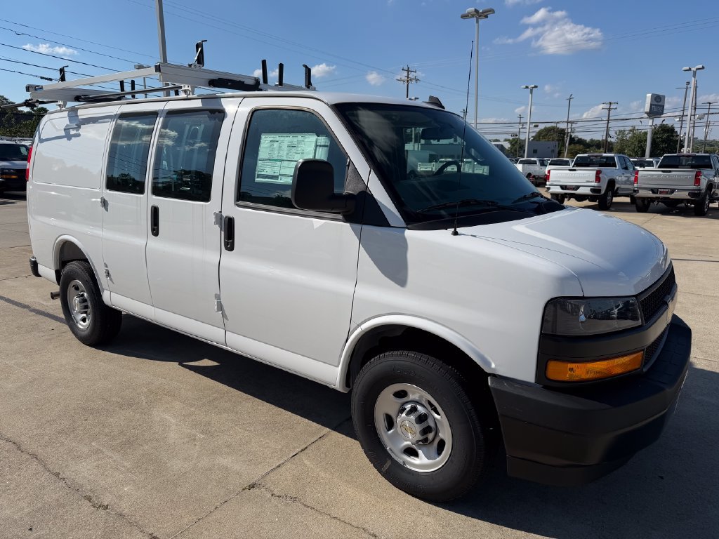2026 Chevrolet Express Cargo WT Van