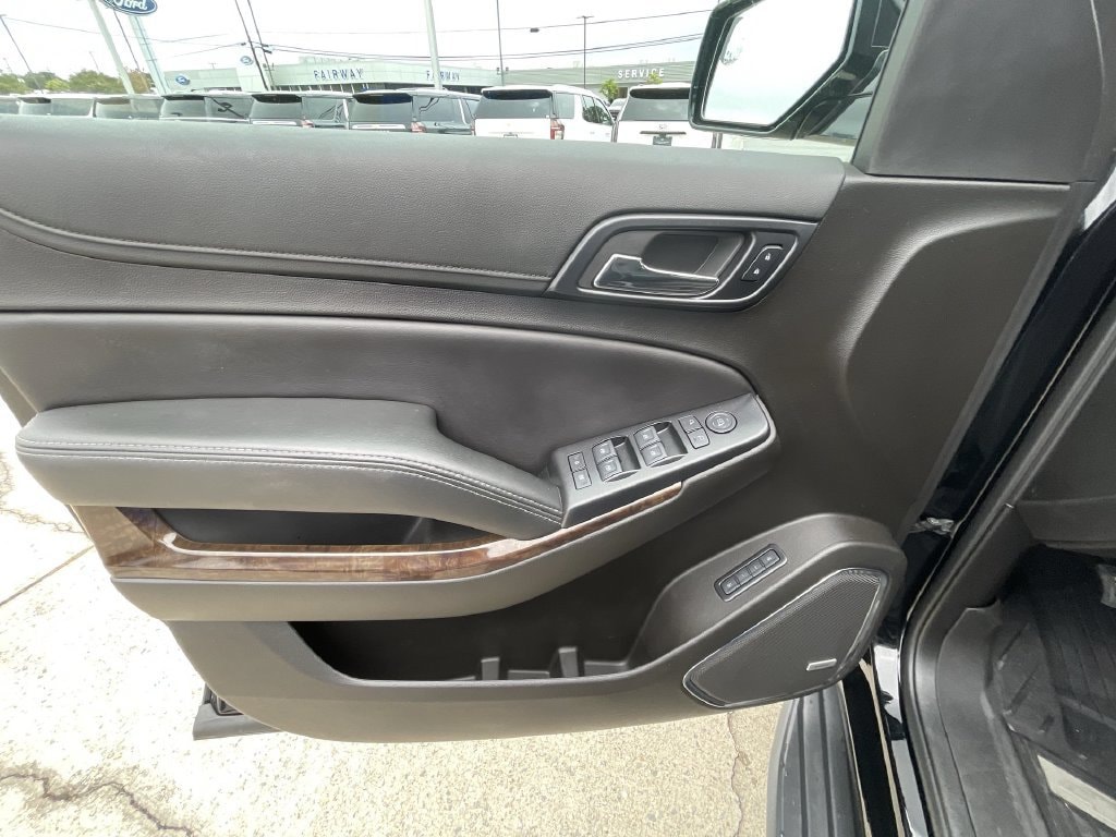 2019 Chevrolet Tahoe LT - Photo 20