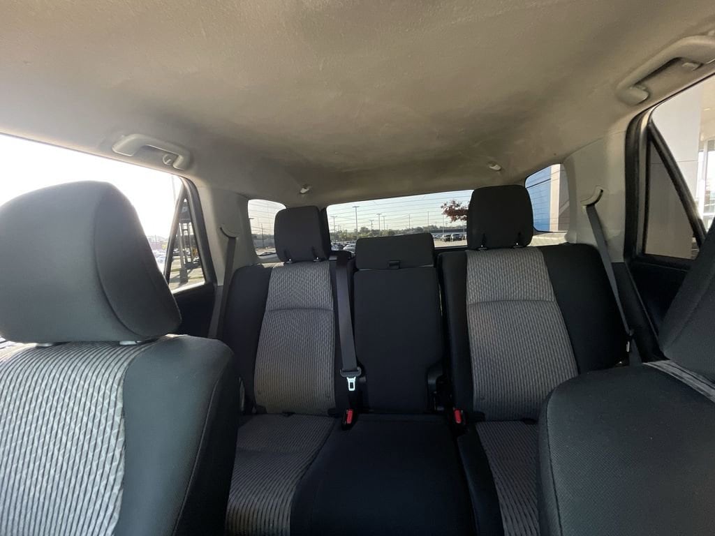 2018 Toyota 4Runner SR5 - Photo 20